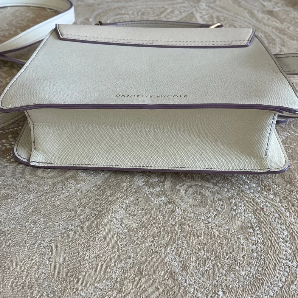 Disney Danielle Nicole Tangled Rapunzel Crossbody Purse - Picture 9 of 14